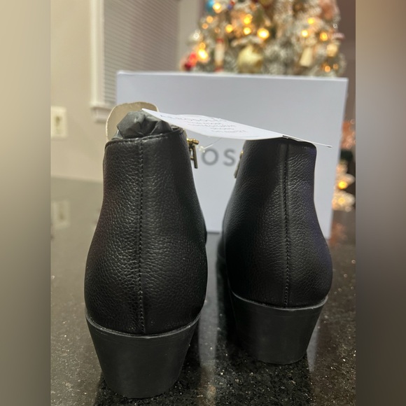 AEROSOLES Cayu Ankle Booties in Black NIB FROM MACY’s - Picture 7 of 9